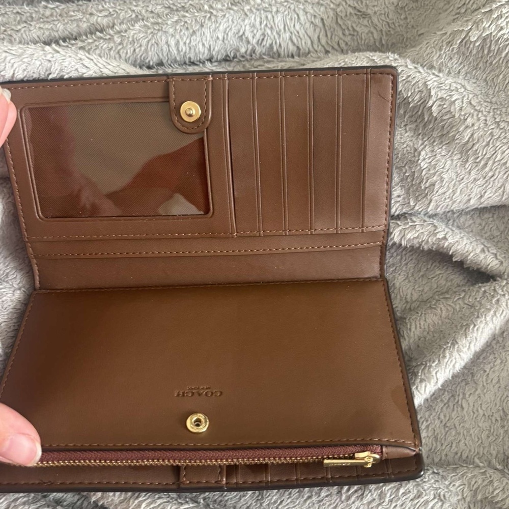 Coach Wallet - Picture 3 of 4